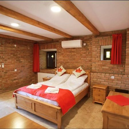 Vila Vista Совата Екстериор снимка